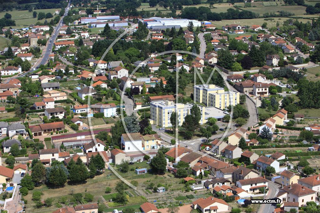 Photo arienne de Pouilly-sous-Charlieu