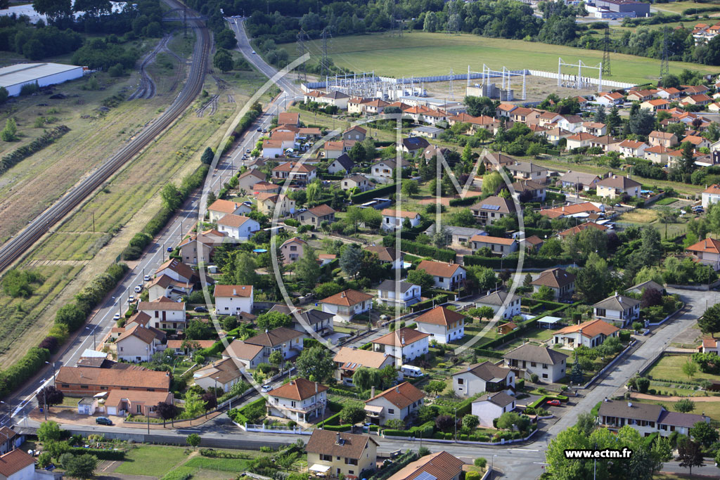 Photo arienne de Rioges (Rue Docteur Calmette)