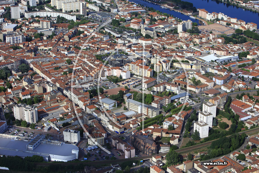 Photo arienne de Roanne (Quartier Centre)