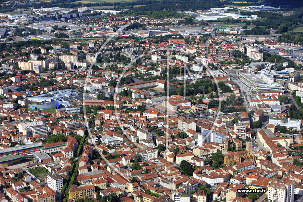 Photo arienne de Roanne (Quartier Paris)