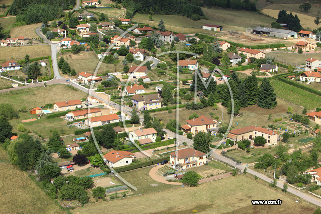 Photo arienne de Saint-Alban-les-Eaux