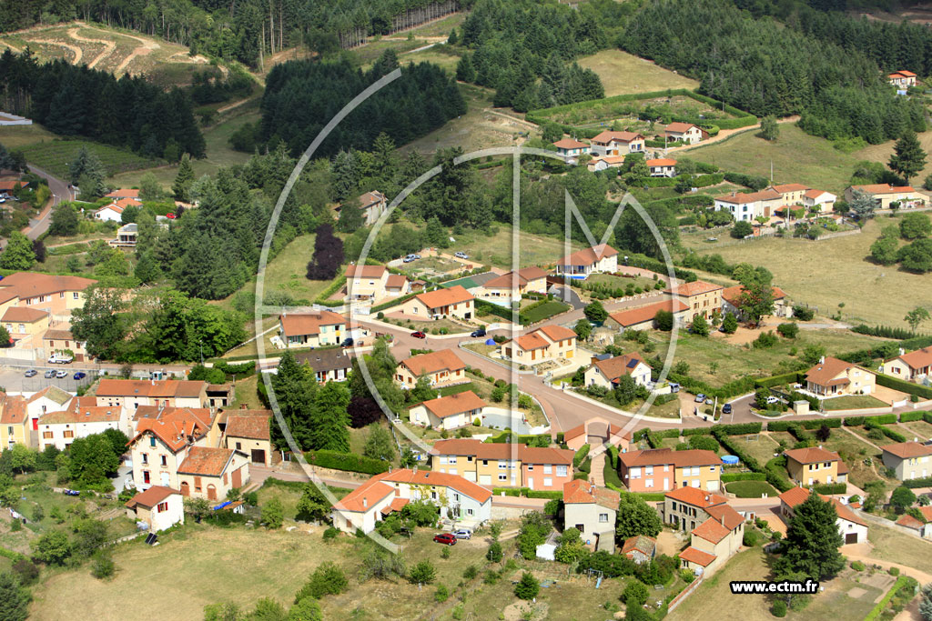 Photo arienne de Saint-Alban-les-Eaux