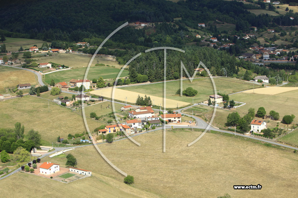 Photo arienne de Saint-Alban-les-Eaux
