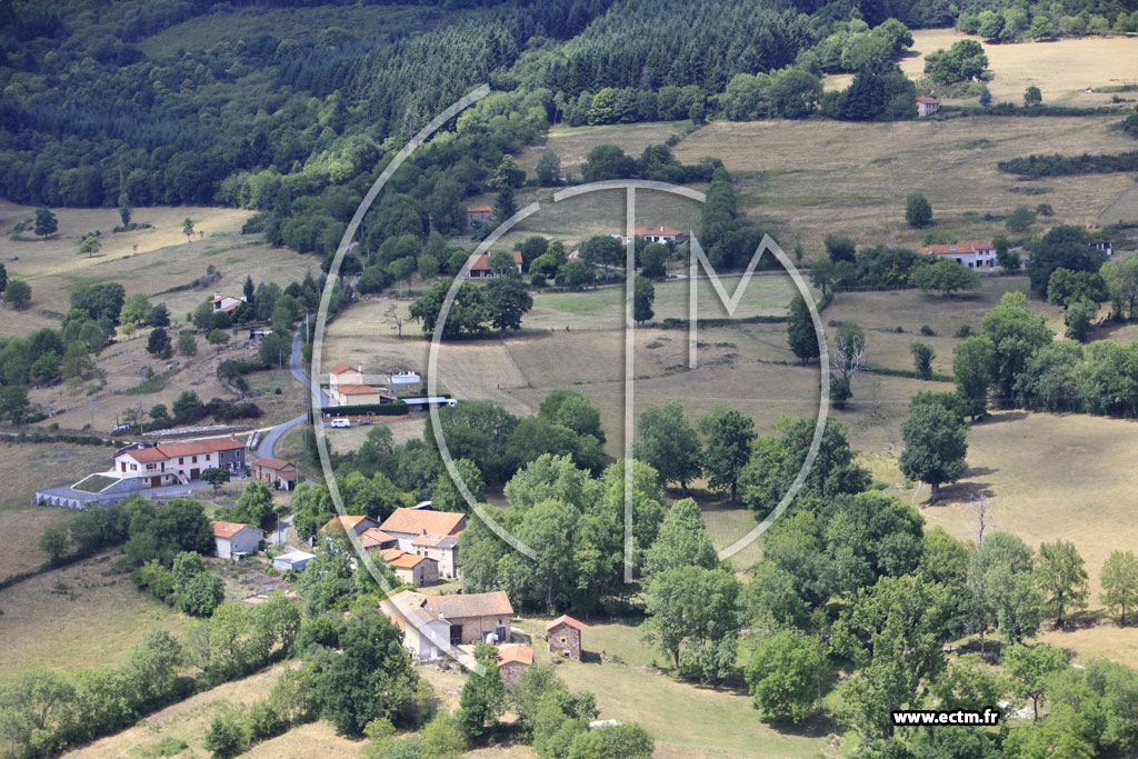 Photo arienne de Saint-Bonnet-des-Quarts