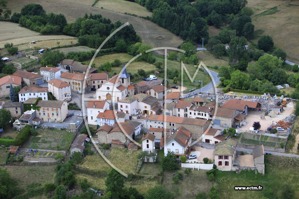 Photo arienne de Saint-Bonnet-des-Quarts