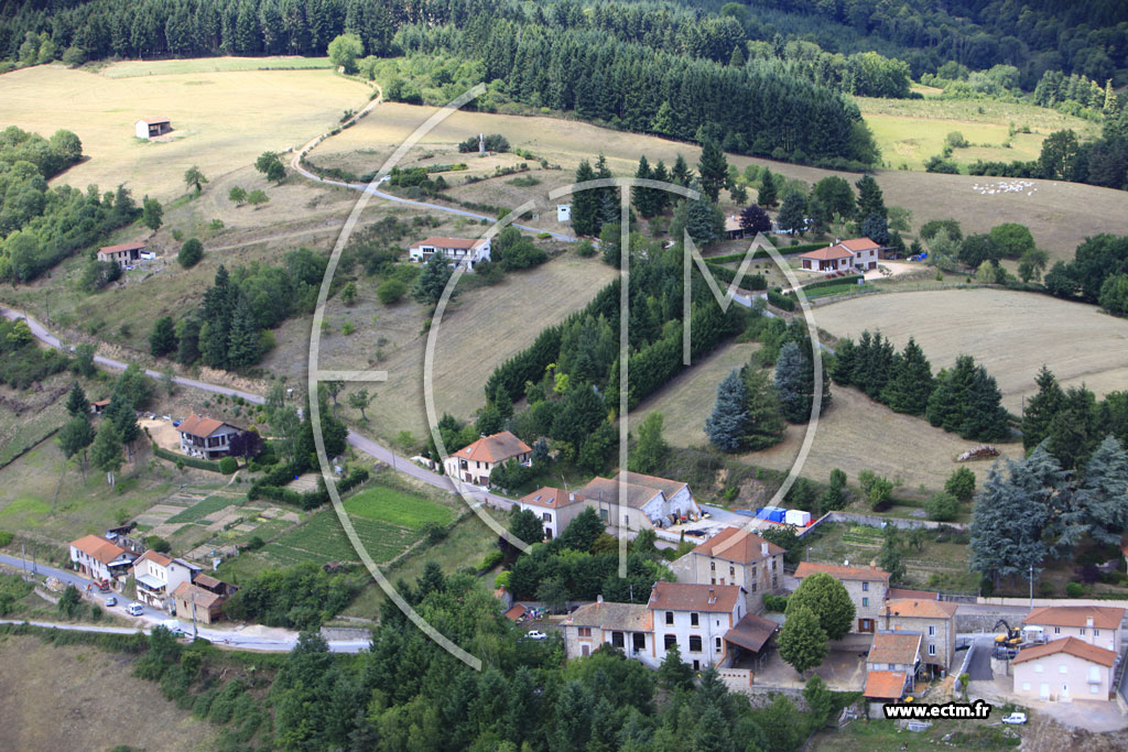 Photo arienne de Saint-Bonnet-des-Quarts