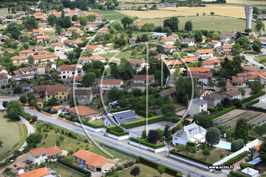 Photo arienne de Saint-Germain-Lespinasse