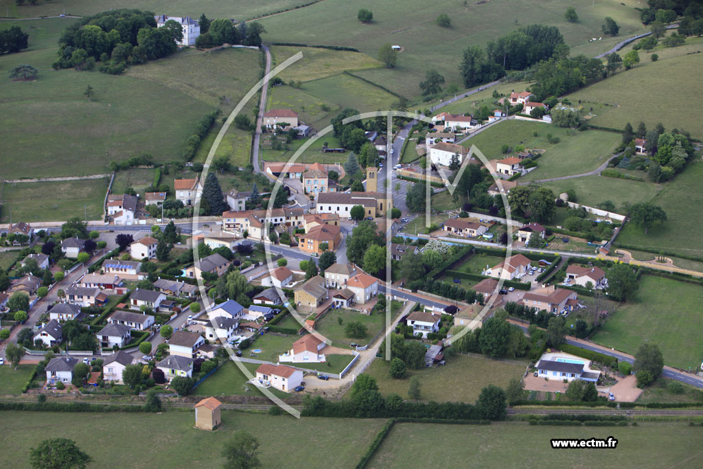 Photo arienne de Saint-Nizier-sous-Charlieu