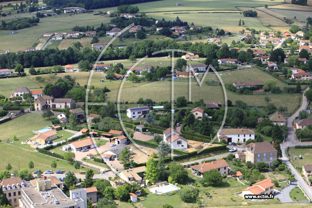 Photo arienne de Saint-Nizier-sous-Charlieu