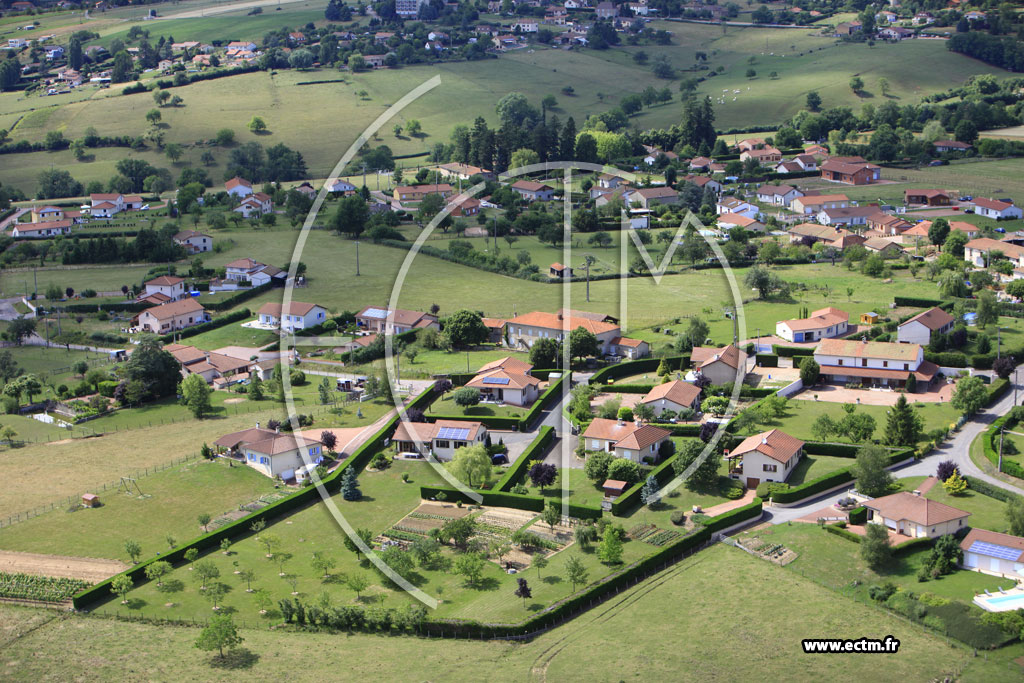 Photo arienne de Saint-Nizier-sous-Charlieu