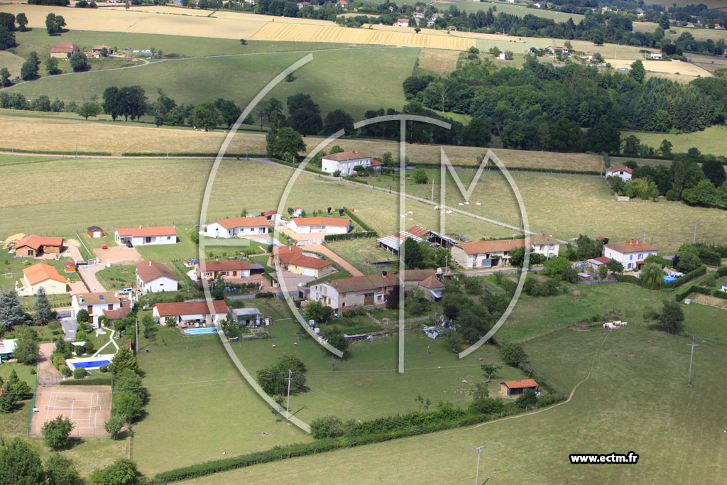 Photo arienne de Saint-Nizier-sous-Charlieu