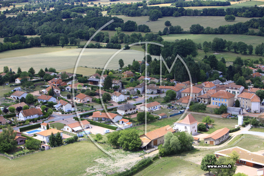 Photo arienne de Saint-Romain-la-Motte
