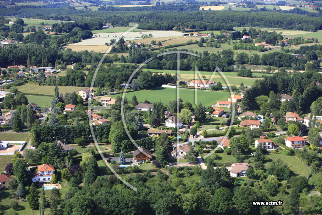 Photo arienne de Saint-Vincent-de-Boisset