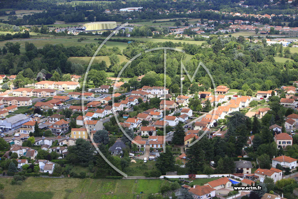 Photo arienne de Villerest (Le Mayollet)