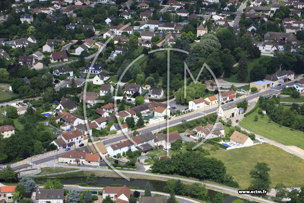 Photo arienne de Champforgeuil