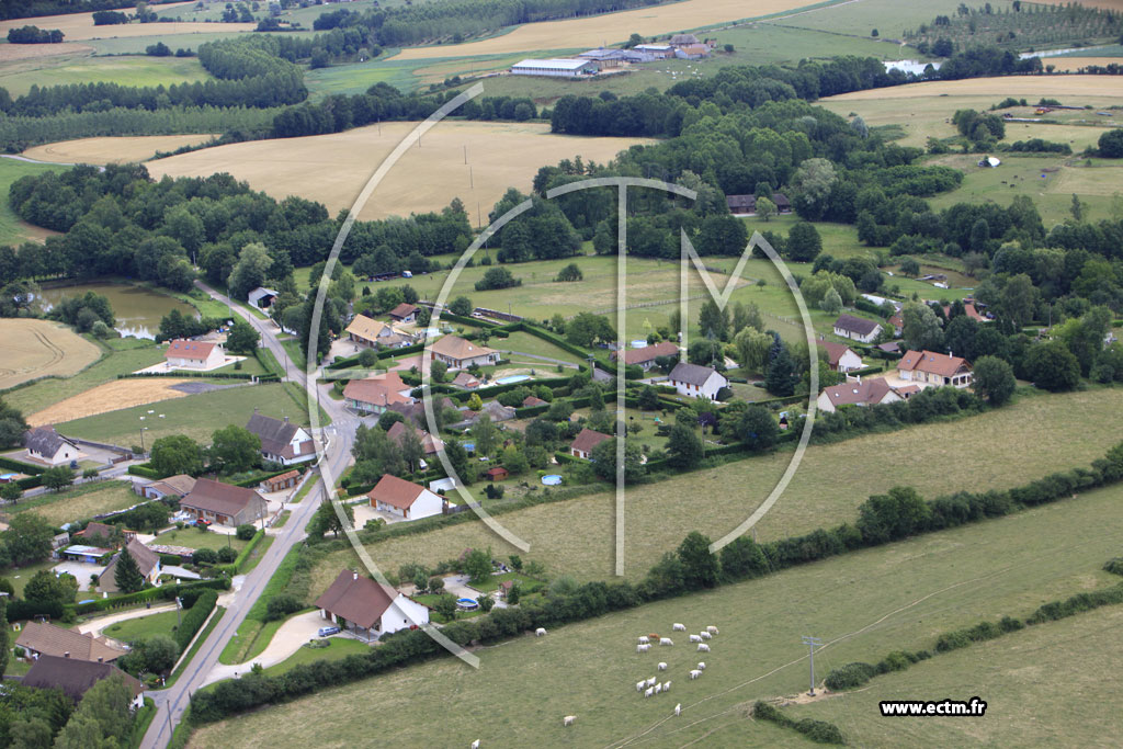 Photo arienne de L'Abergement-Sainte-Colombe (Villargeau)