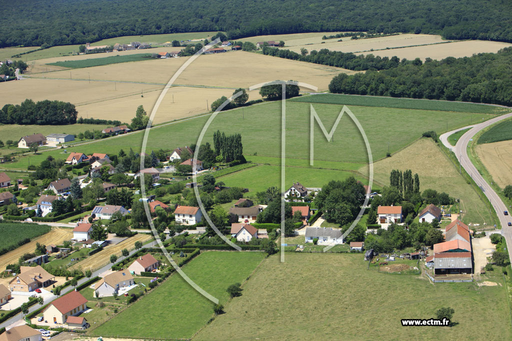 Photo arienne de Lessard-le-National