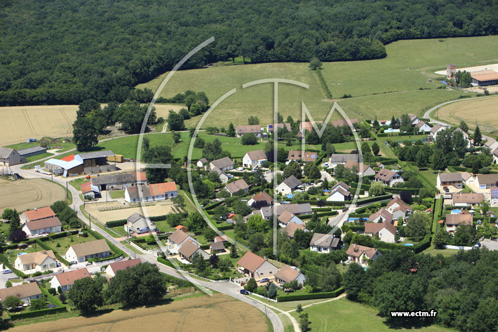 Photo arienne de Lessard-le-National