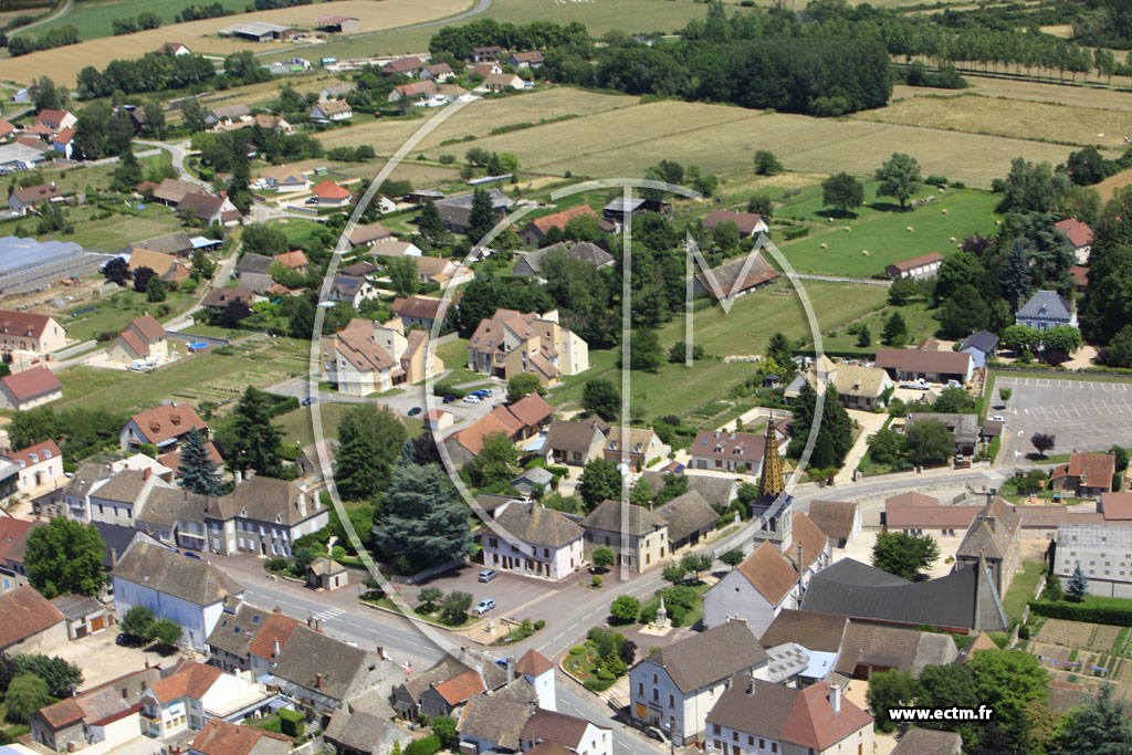 Photo arienne de Ouroux-sur-Sane