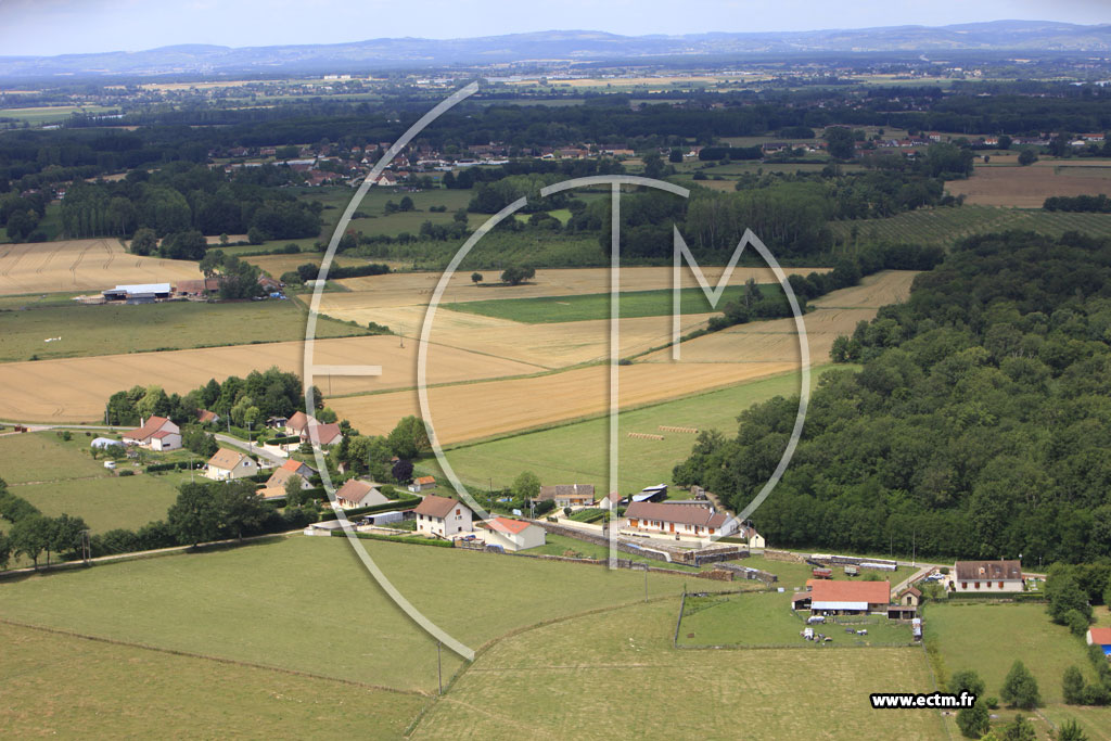 Photo arienne de Saint-Christophe-en-Bresse (Grand Servigny)