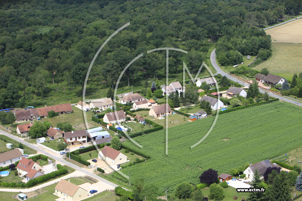 Photo arienne de Saint-Christophe-en-Bresse (Grand Servigny)