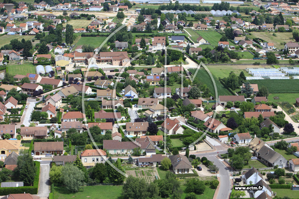 Photo arienne de Saint-Marcel