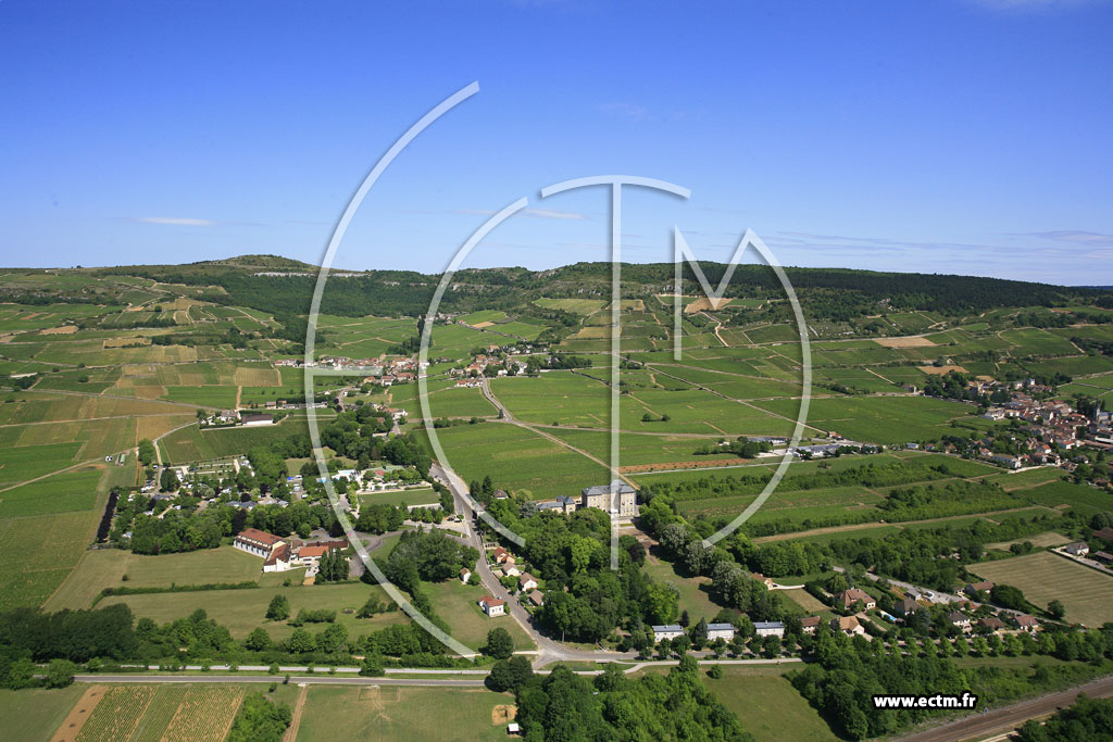 Photo arienne de Santenay (Le Haut Santenay)