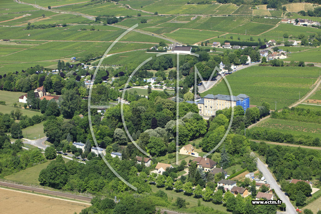 Photo arienne de Santenay (Le Haut Santenay)