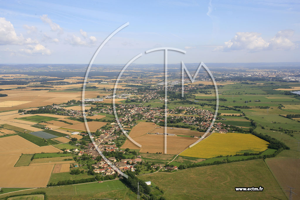 Photo arienne de Varennes-le-Grand