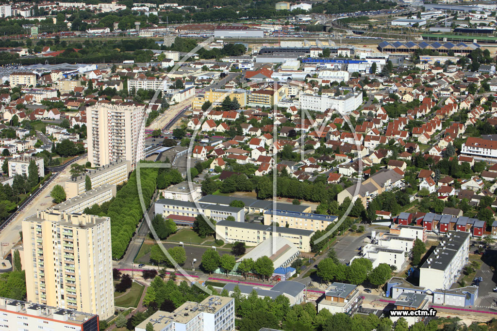 Photo arienne de Chenve (Les Valendons)