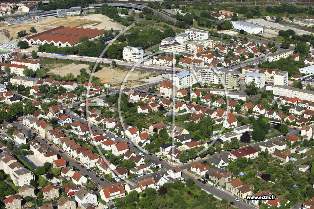 Photo arienne de Dijon (Bourroches)
