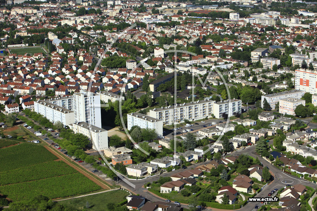 Photo arienne de Dijon (Bourroches)