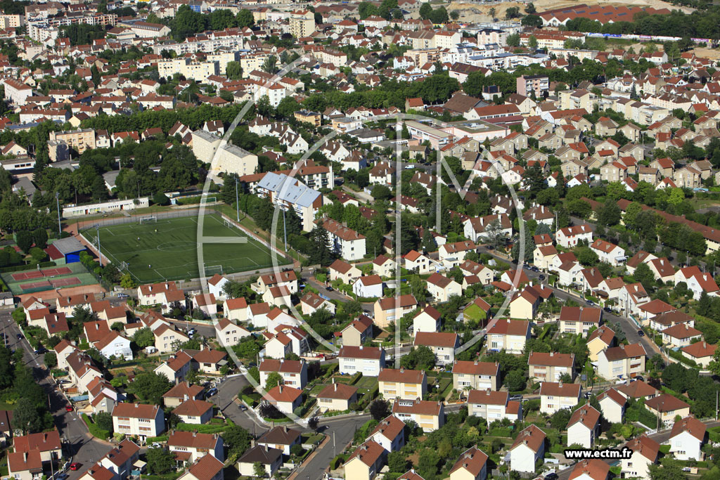 Photo arienne de Dijon (Bourroches)