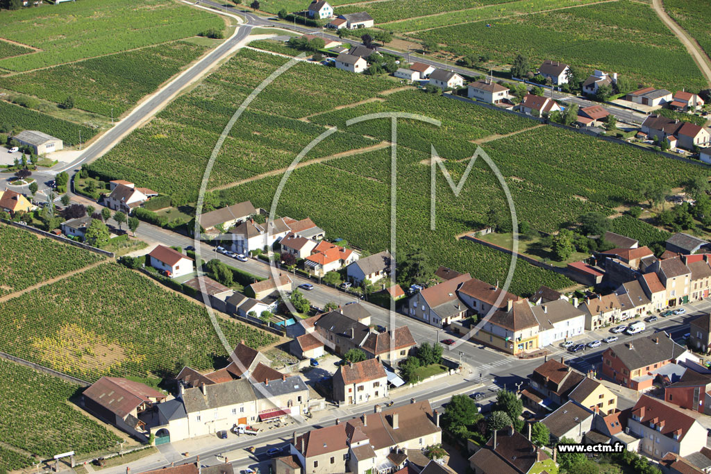 Photo arienne de Gevrey-Chambertin (Les Baraques de Gevrey-Chambertin)