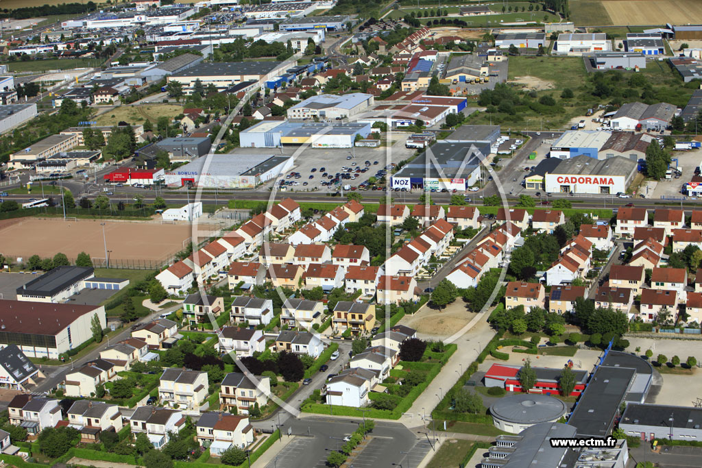 Photo arienne de Marsannay-la-Ct (La Champagne Haute)