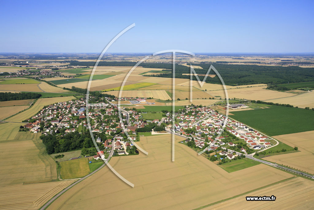 Photo arienne de Noiron-sous-Gevrey