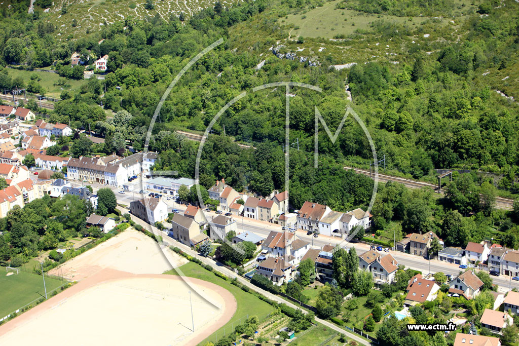 Photo arienne de Plombires-ls-Dijon