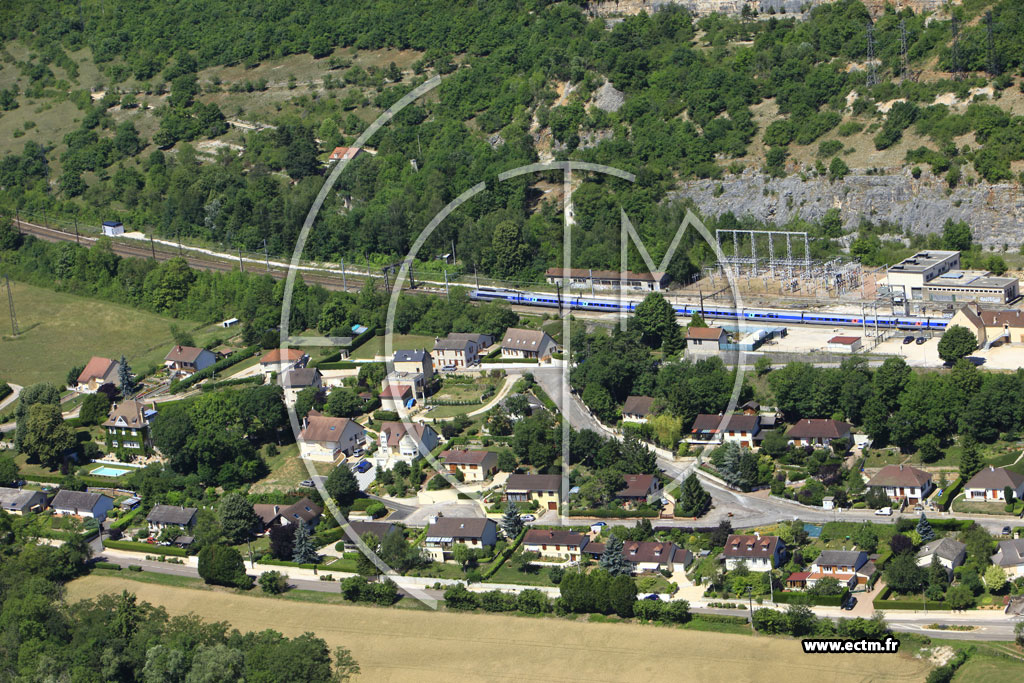 Photo arienne de Velars-sur-Ouche (La Verrerie)