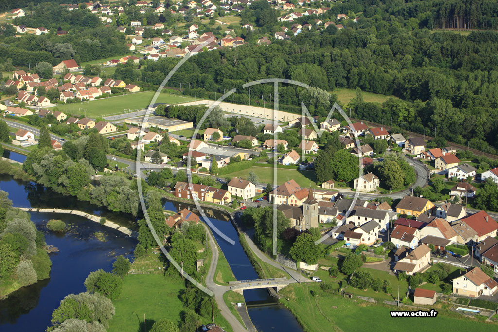 Photo arienne de Dampierre-sur-le-Doubs