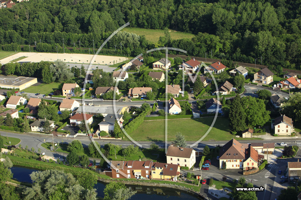 Photo arienne de Dampierre-sur-le-Doubs