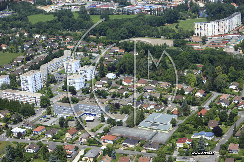 Photo arienne de Courcelles-ls-Montbliard