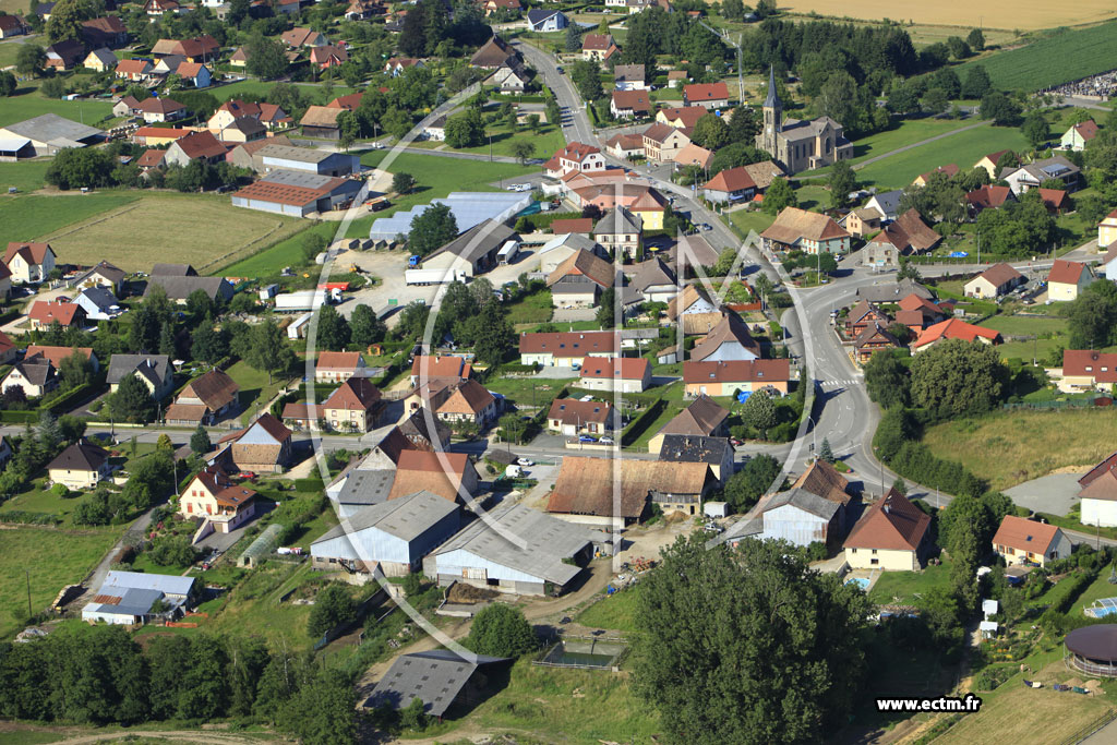 Photo arienne de Chavannes-sur-L'tang
