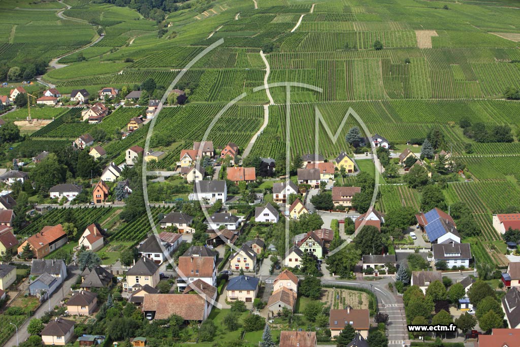 Photo arienne de Eguisheim