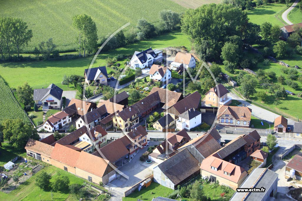 Photo arienne de Uttenheim