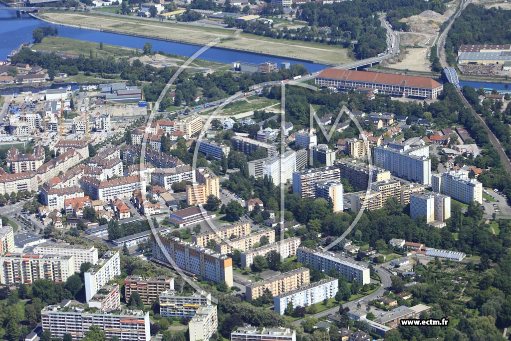 Photo arienne de Strasbourg (Neudorf)