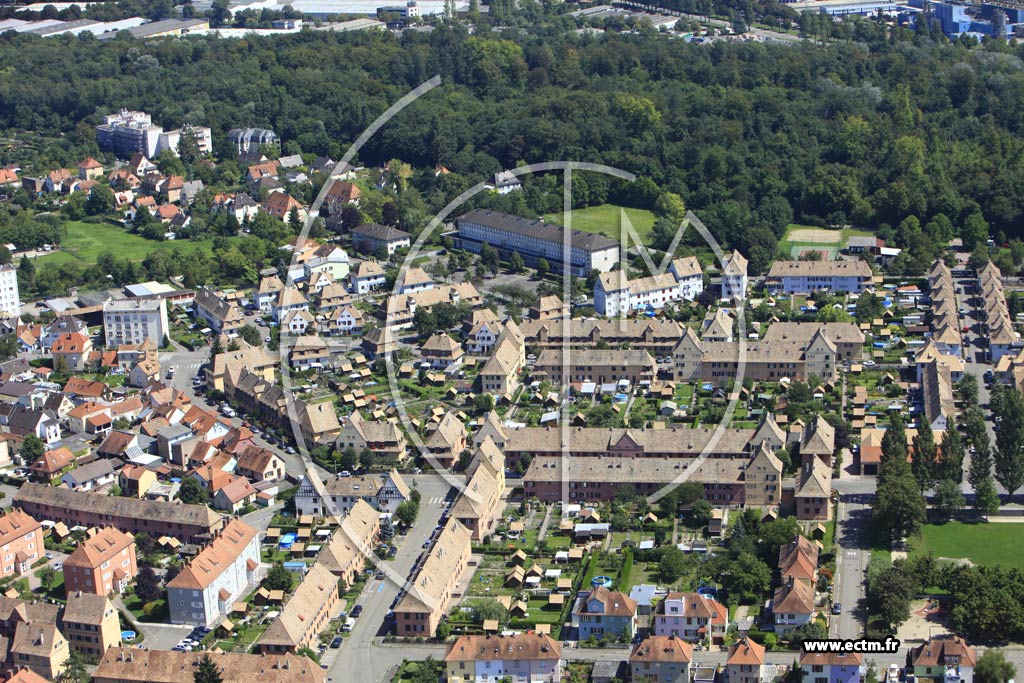 Photo arienne de Strasbourg (Stockfeld)