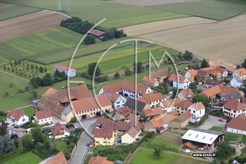 Photo arienne de Dossenheim-Kochersberg