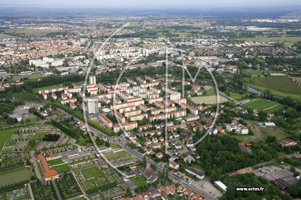 Photo arienne de Strasbourg (Cit de l'ill)