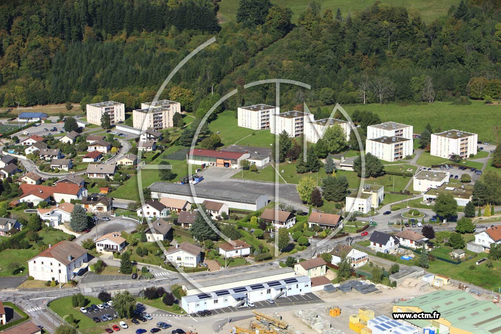 Photo arienne de Saint-tienne-ls-Remiremont