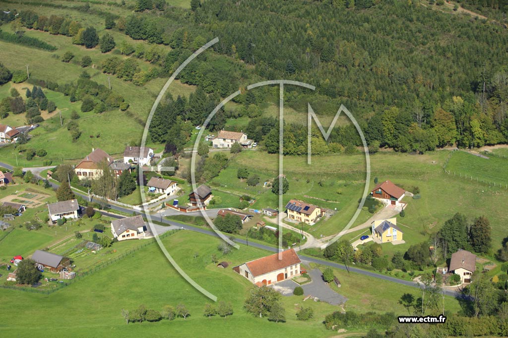 Photo arienne de Lesseux